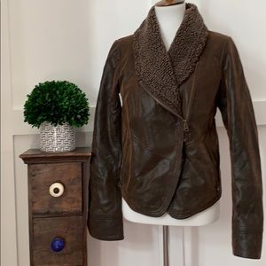 Free people cozy Brown pilot jacket, 8 or medium